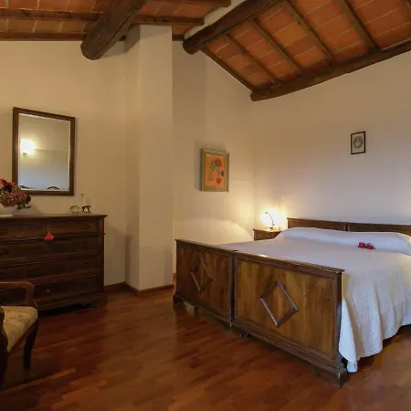 Idyllic In With Swimming Pool Cortona